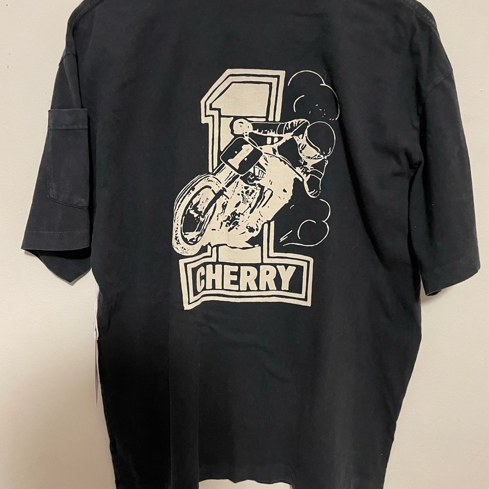 Cherry la shirt